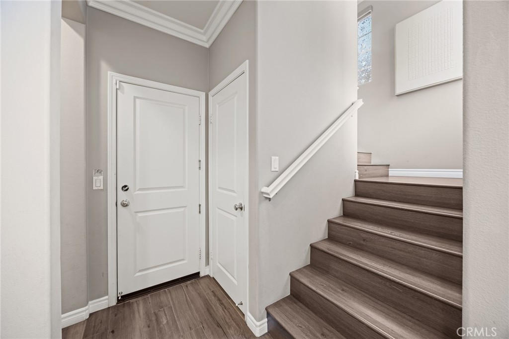 640 S Gladys Ave C Property Photo 17