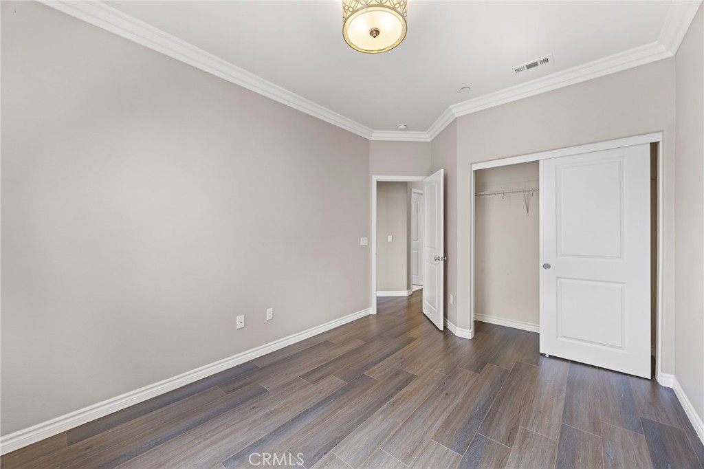 640 S Gladys Ave C Property Photo 44