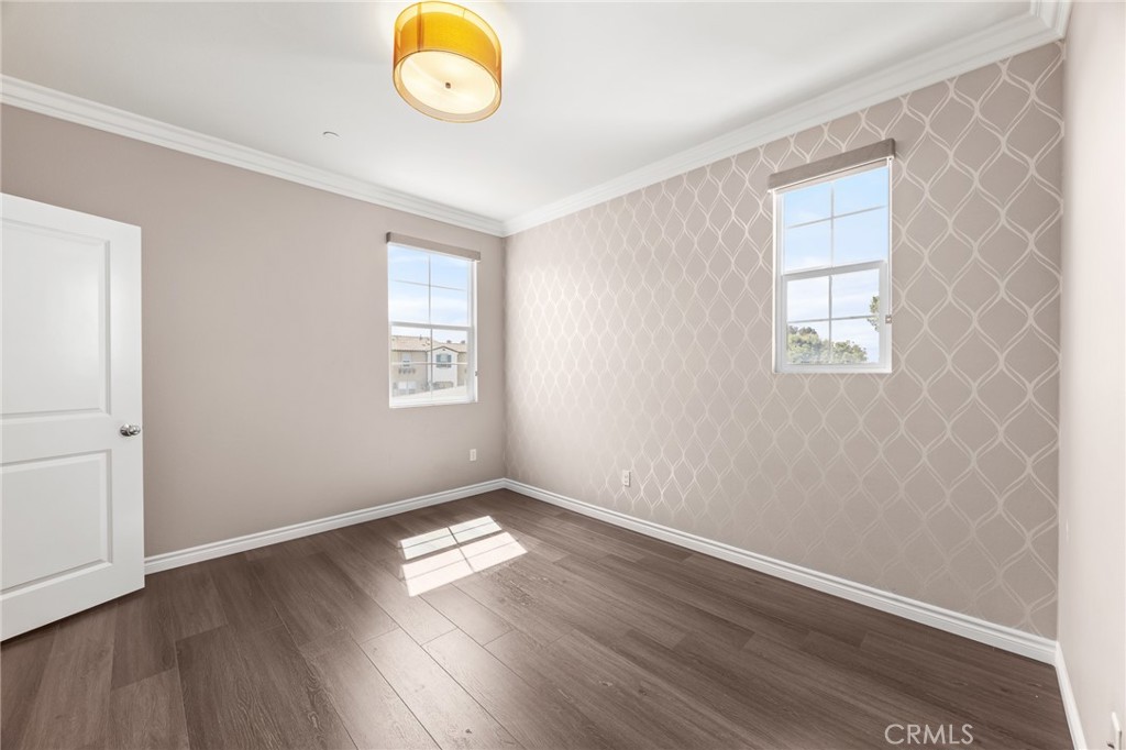 640 S Gladys Ave C Property Photo 53