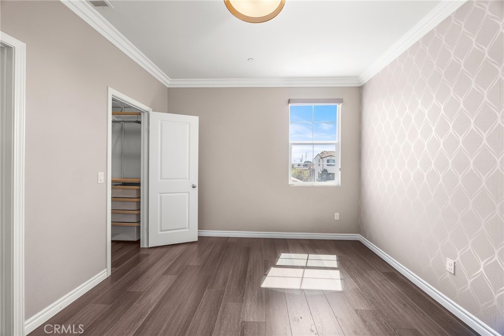 640 S Gladys Ave C Property Photo 55
