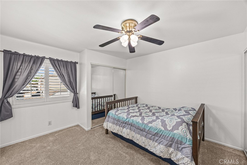 2226 S Greenwood B Property Photo 18