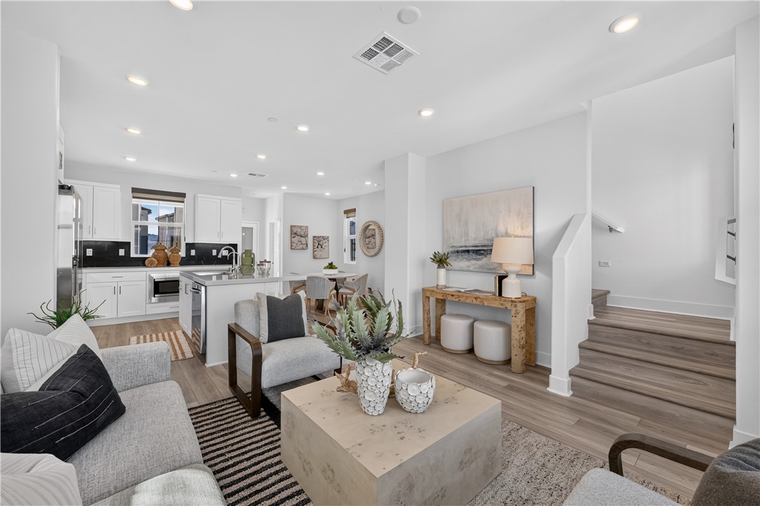 1360 Windmill Road Property Photo 1