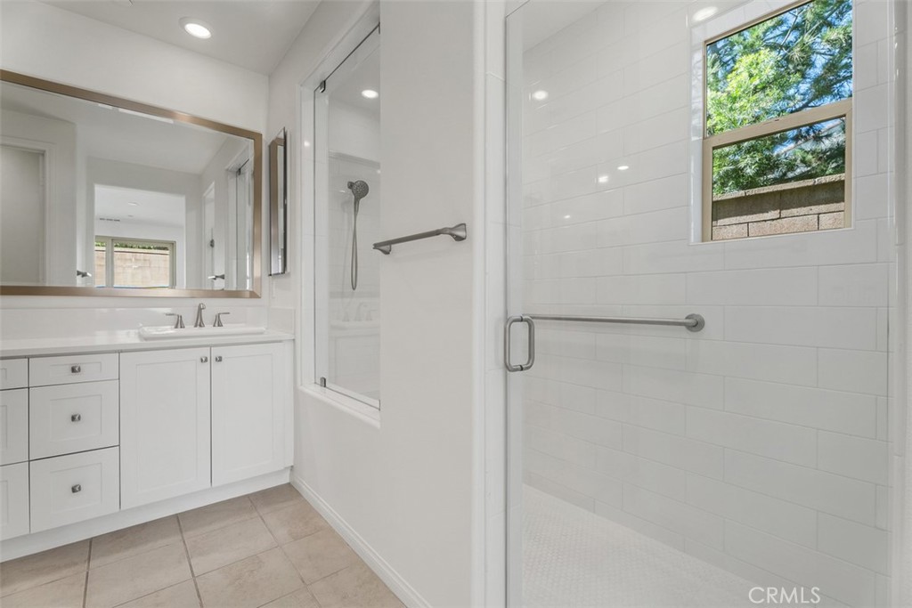 168 Burgess Property Photo 18