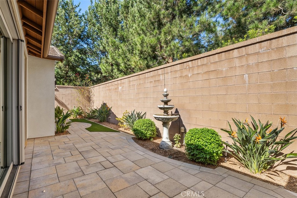 168 Burgess Property Photo 30