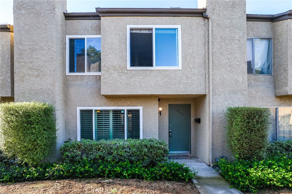 10793 Onyx Court Property Photo 2