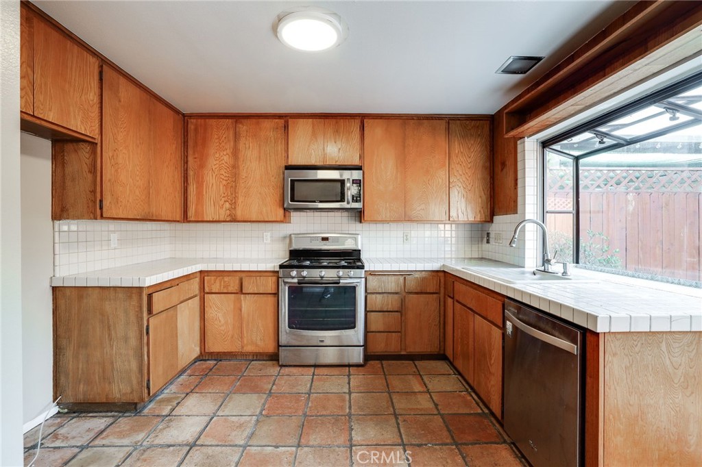 10793 Onyx Court Property Photo 7