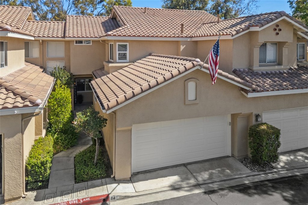 44 Pinzon Property Photo 2