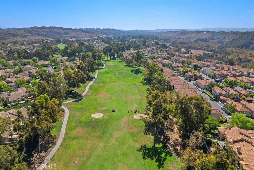 44 Pinzon Property Photo 5