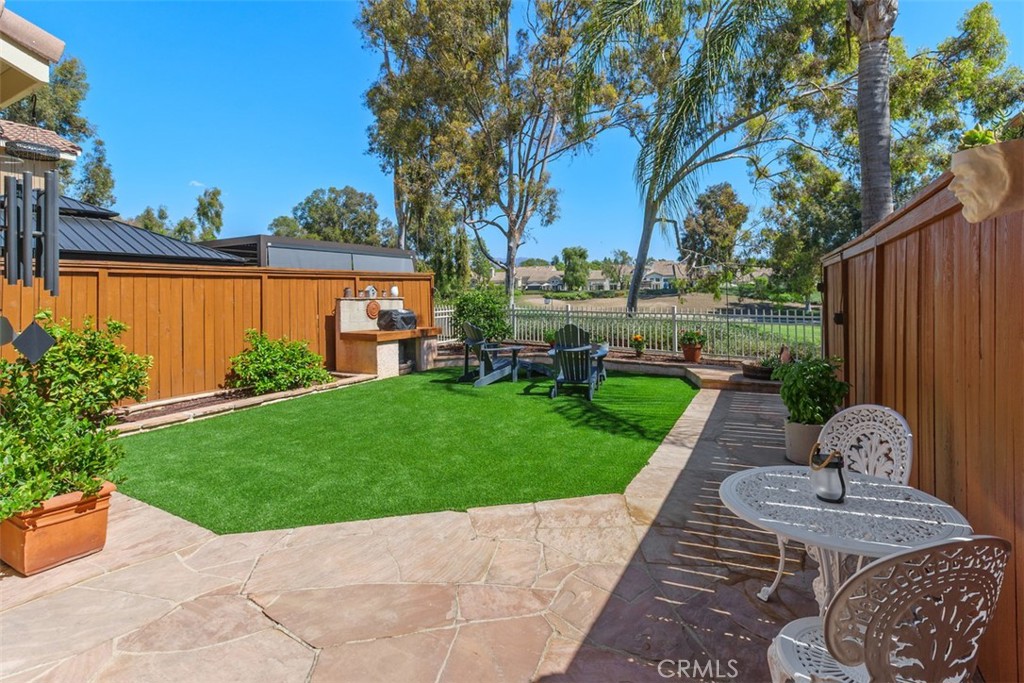 44 Pinzon Property Photo 34