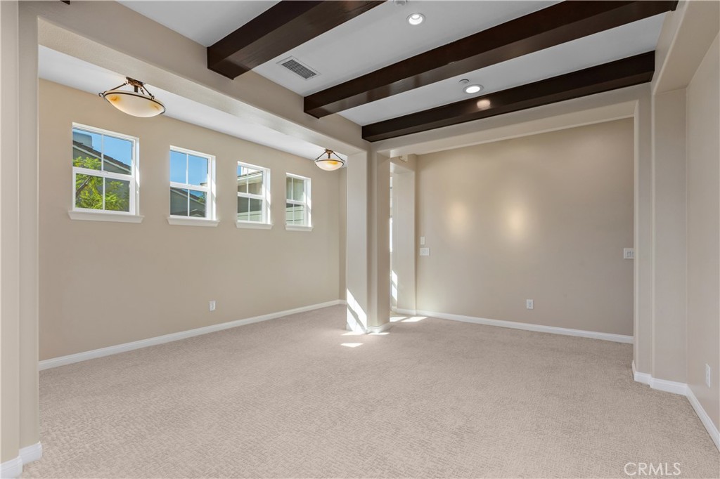3987 Balmoral Property Photo 11