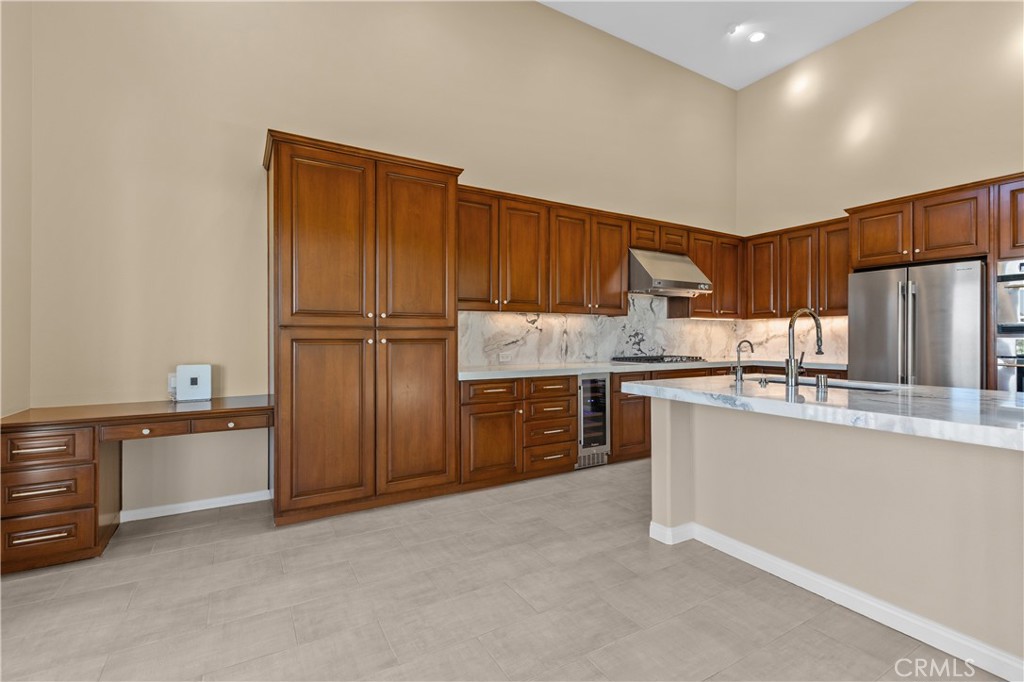 3987 Balmoral Property Photo 20