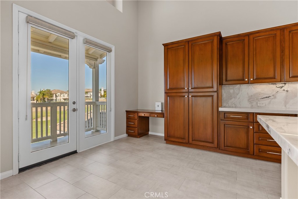3987 Balmoral Property Photo 21