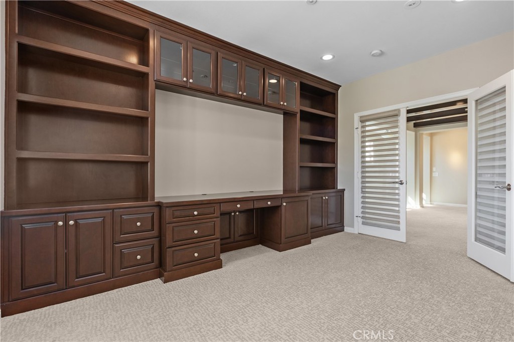 3987 Balmoral Property Photo 29