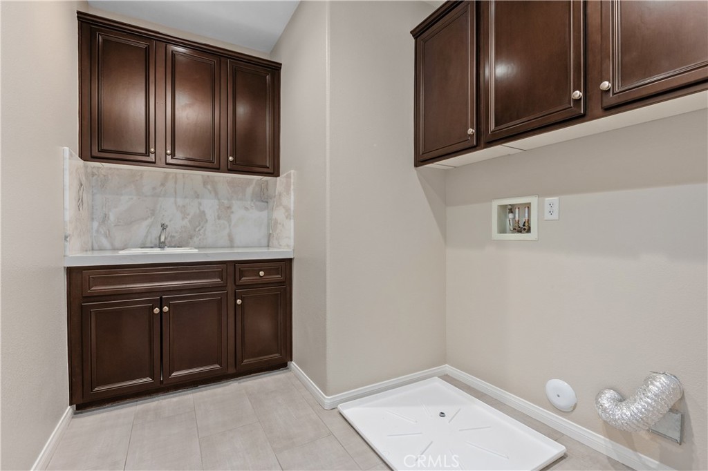 3987 Balmoral Property Photo 30