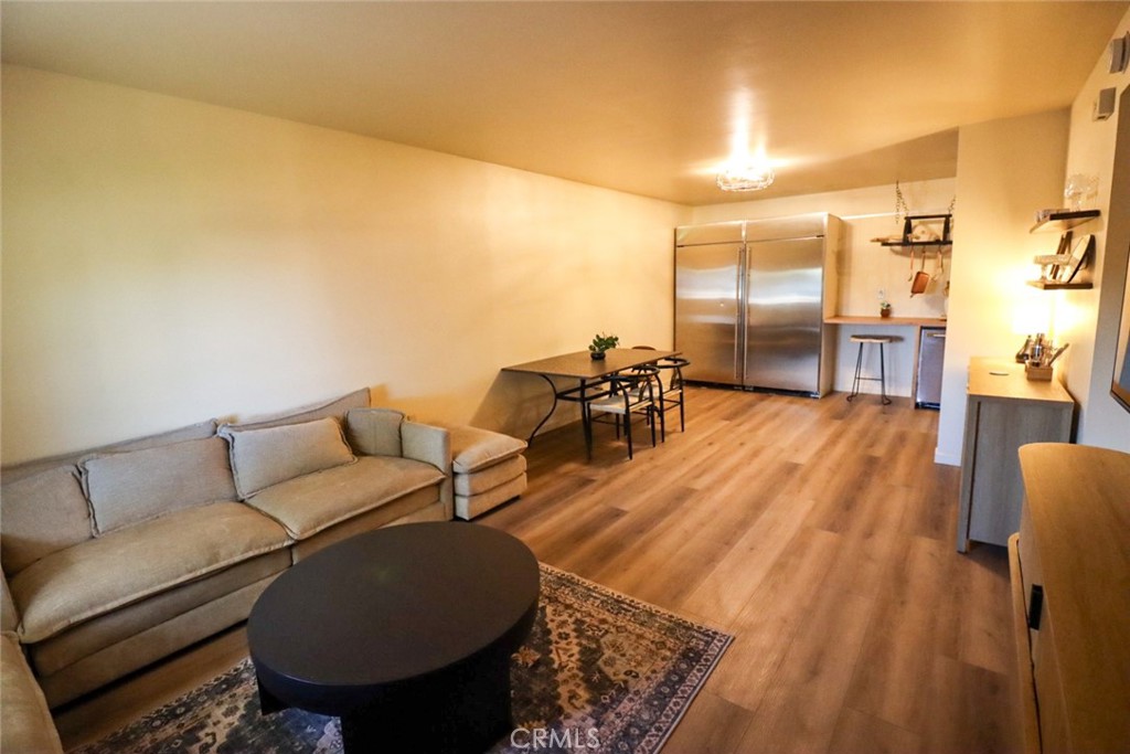 1021 California E Property Photo 2