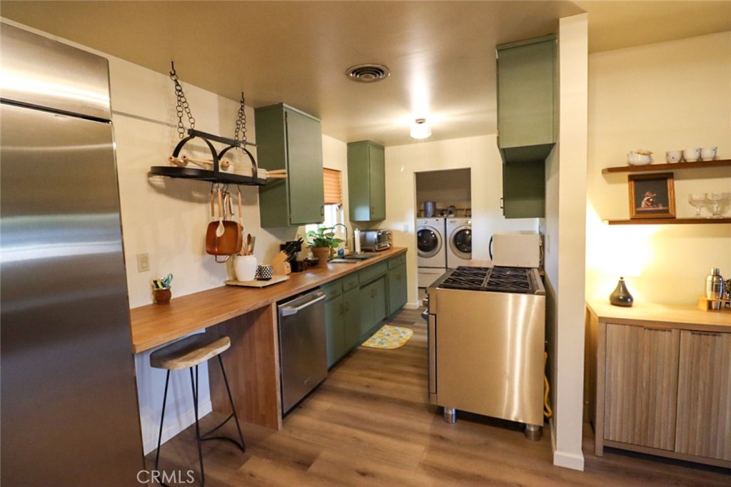 1021 California E Property Photo 30