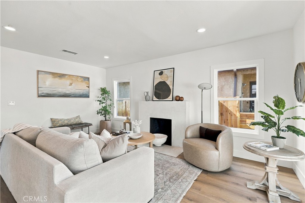 2326 Riverdale Avenue Property Photo
