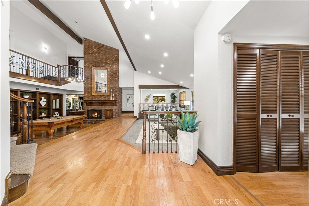 24692 Kings Road Property Photo 4