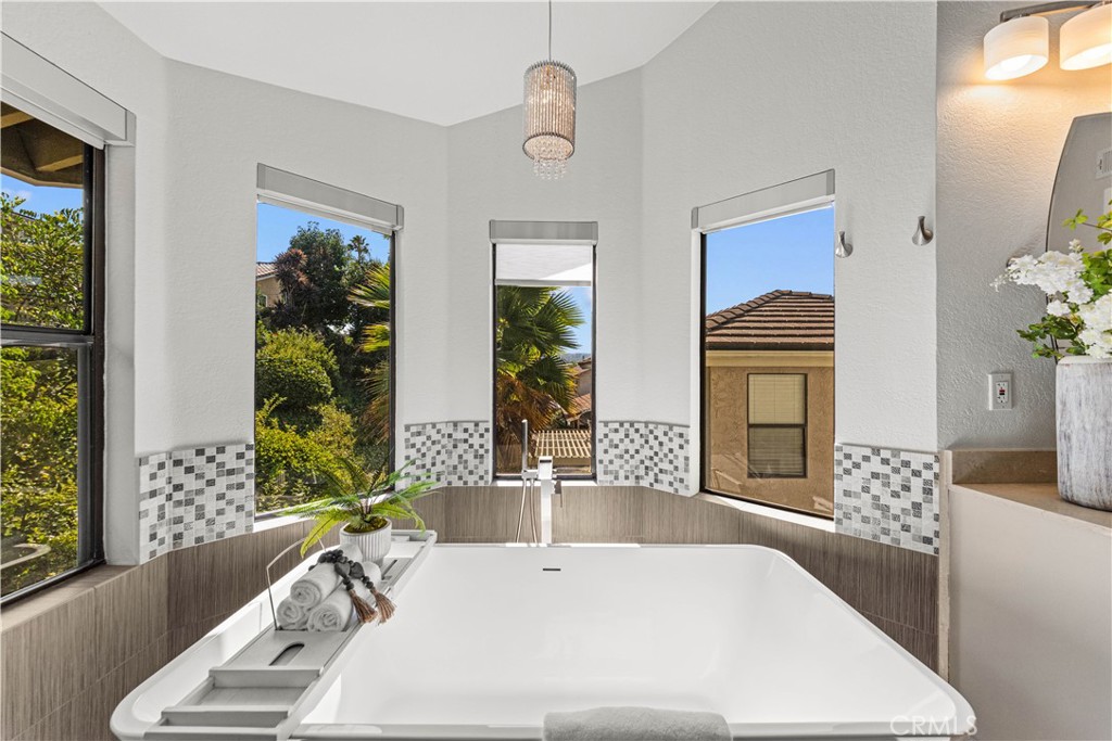 24692 Kings Road Property Photo 44