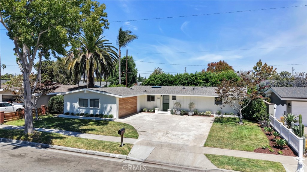 268 E Bay Property Photo 2