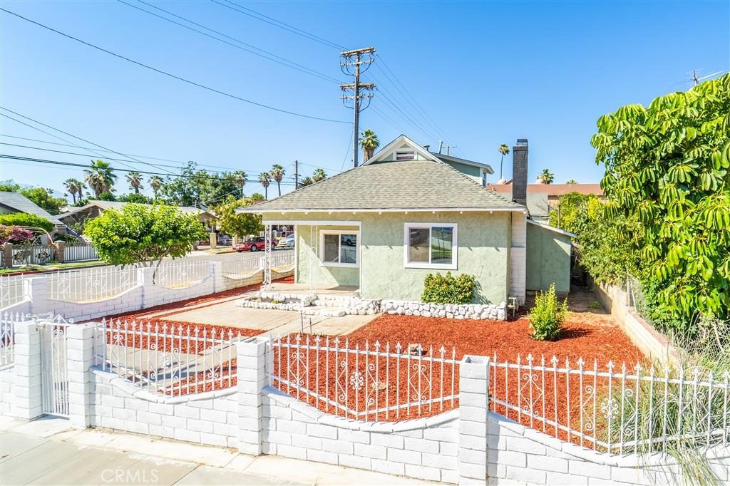 2891 10th Property Photo 1