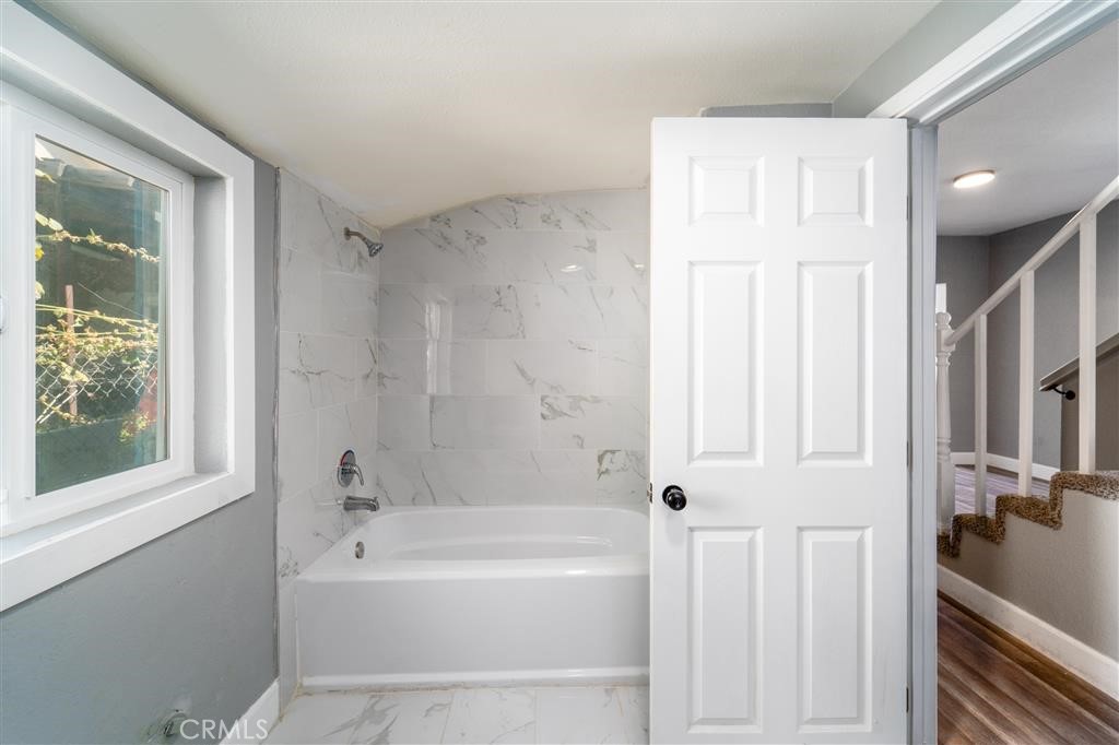 2891 10th Property Photo 9