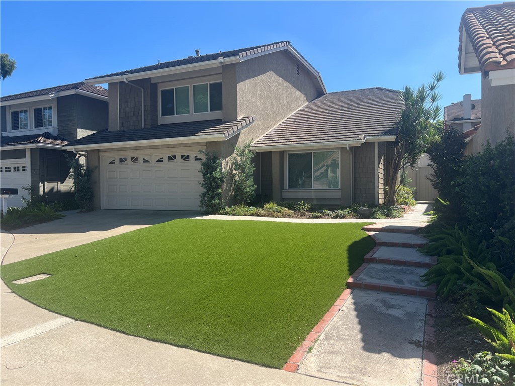 28 Lucero W Property Photo 1