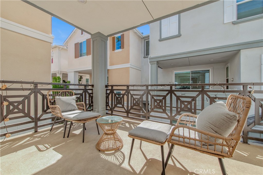 1092 N Anaheim Blvd 1 Property Photo 26