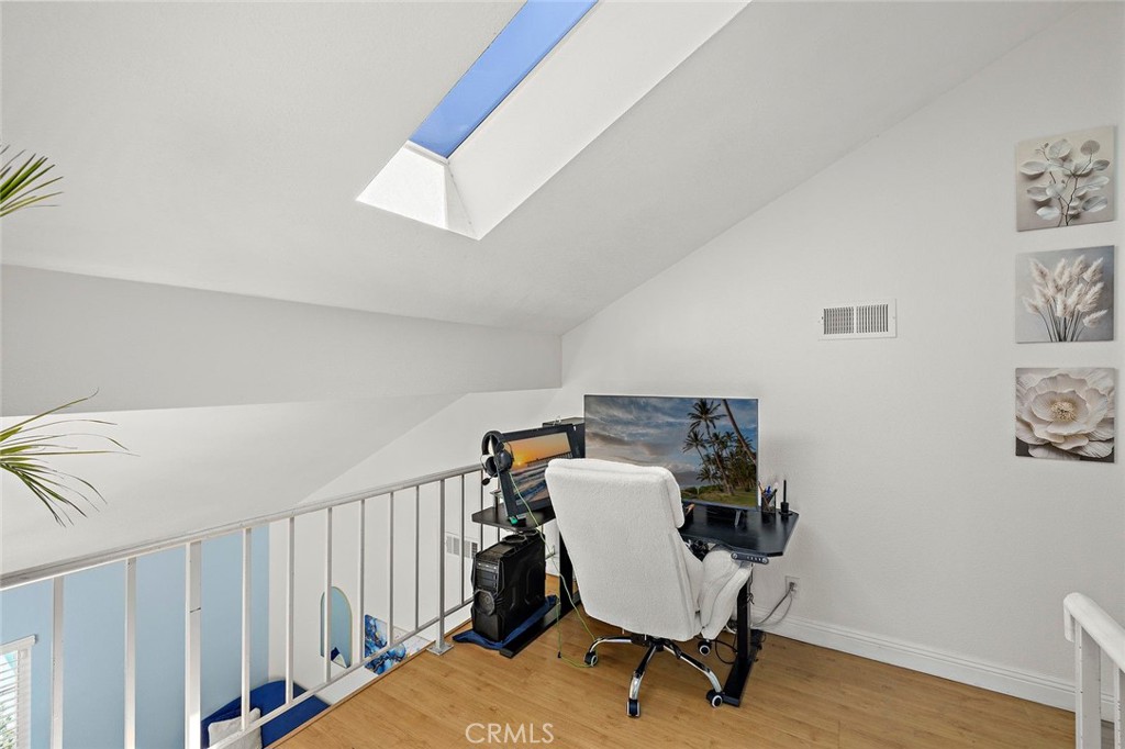 18952 Canyon View Property Photo 8