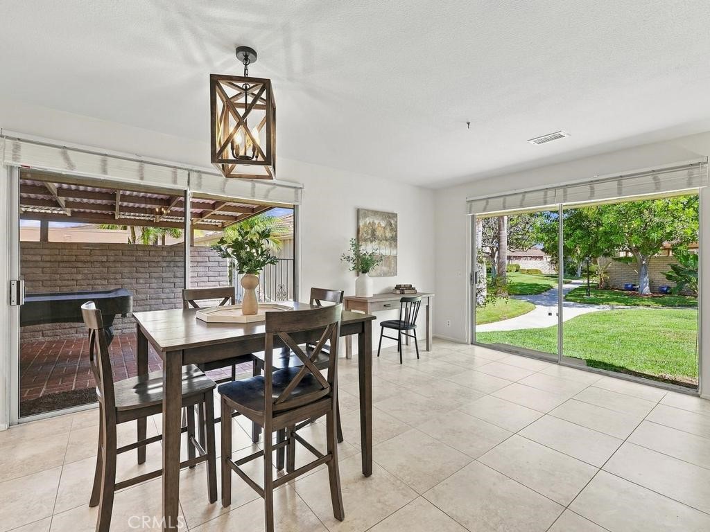27121 Via Chiquero B Property Photo 7