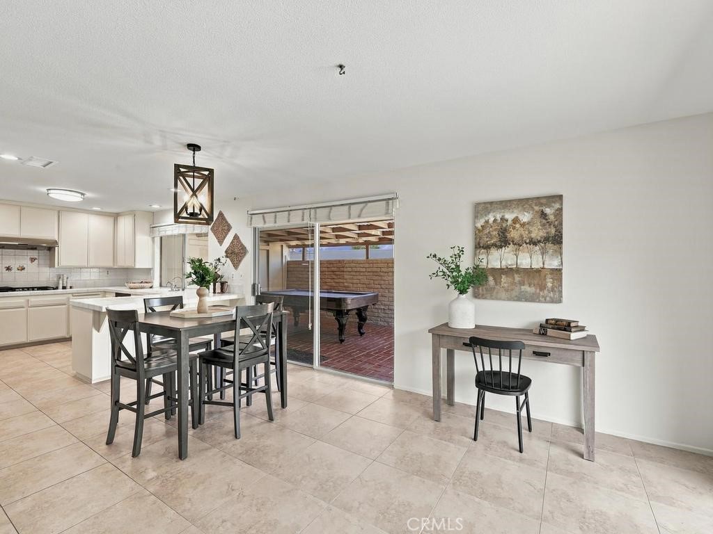 27121 Via Chiquero B Property Photo 9