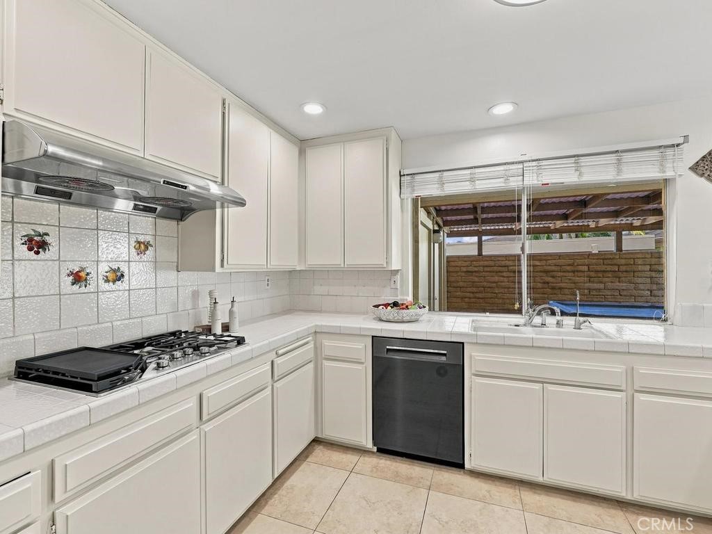 27121 Via Chiquero B Property Photo 13