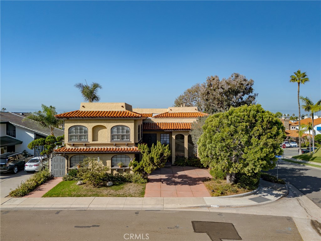 16581 Melville Circle Property Photo 2