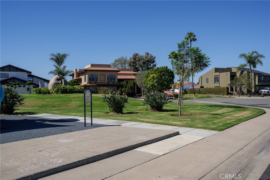 16581 Melville Circle Property Photo 42