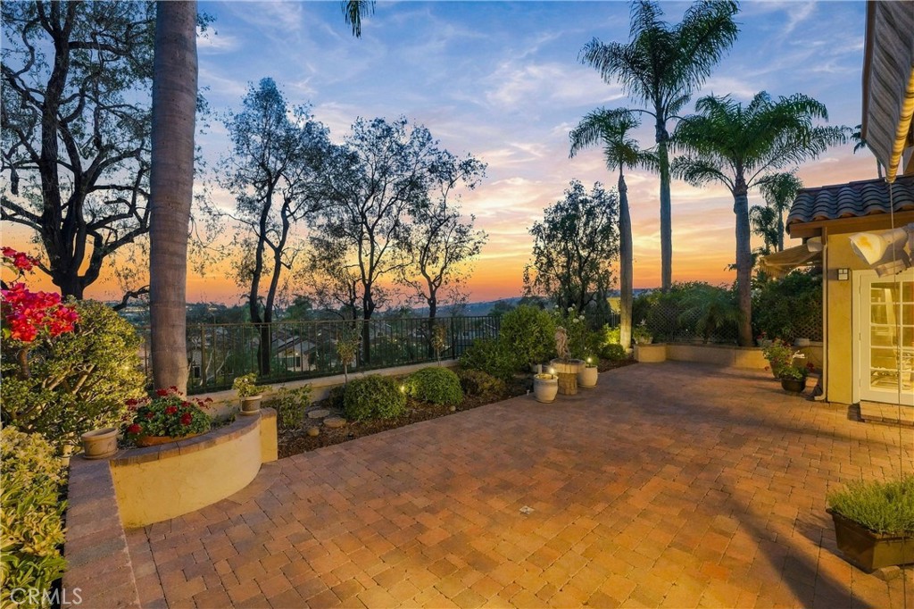 14 Novilla Property Photo 1