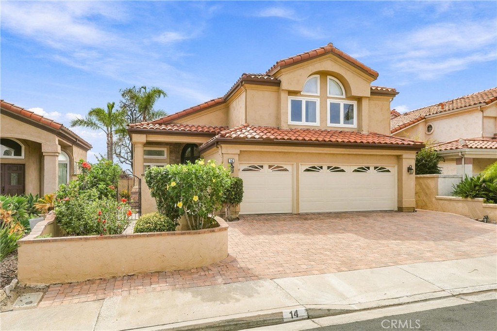 14 Novilla Property Photo 3