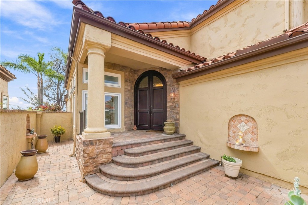 14 Novilla Property Photo 4
