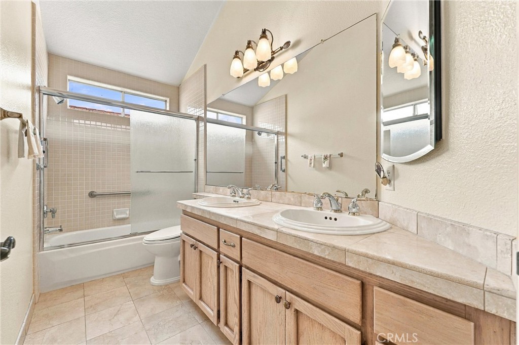 14 Novilla Property Photo 25