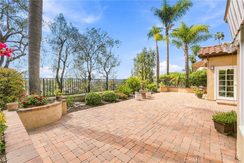 14 Novilla Property Photo 28