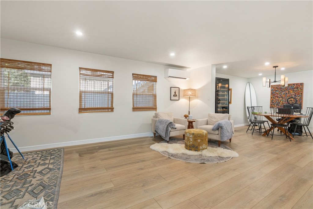 1609 E Balboa Boulevard Property Photo 14