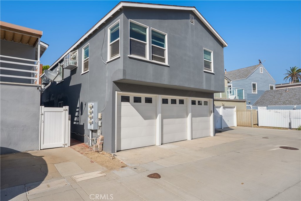 1609 E Balboa Boulevard Property Photo 40