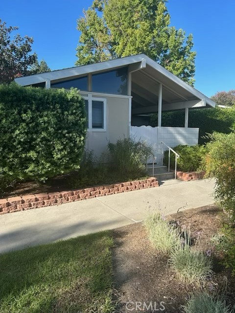 542 Via Estrada B Property Photo 1