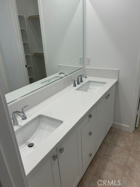 445 Mulligan Property Photo 8