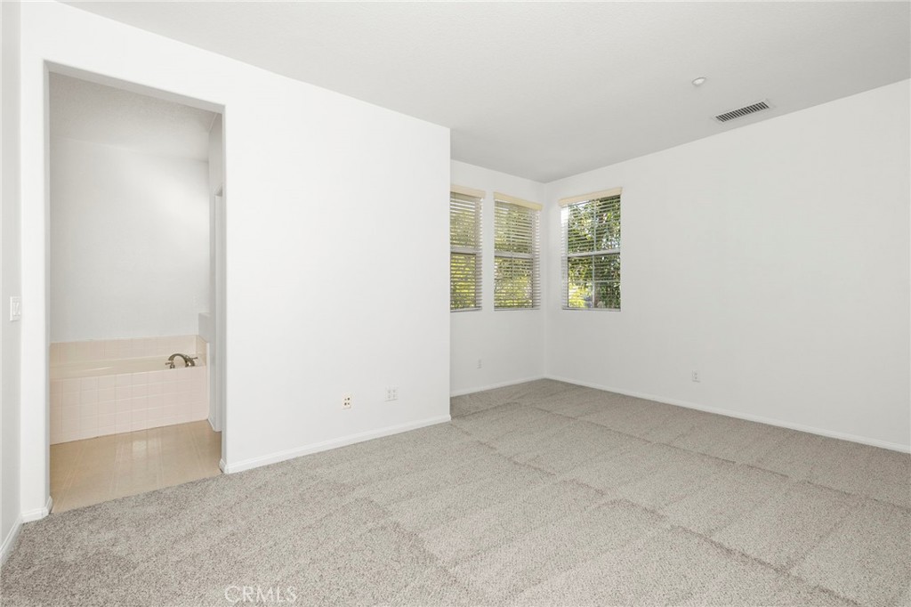 4 Toribeth Street 8 Property Photo 9