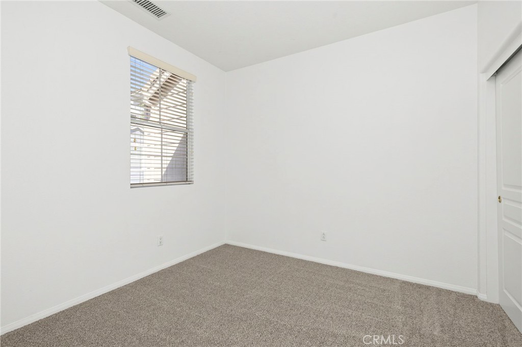 4 Toribeth Street 8 Property Photo 11
