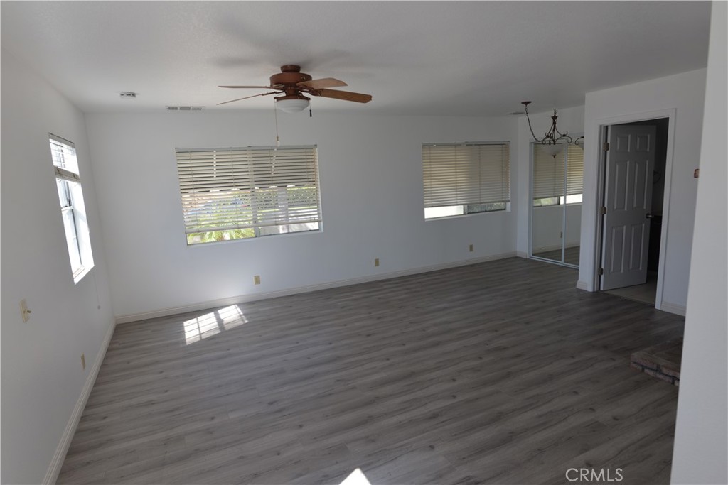 3061 Madison Property Photo 10