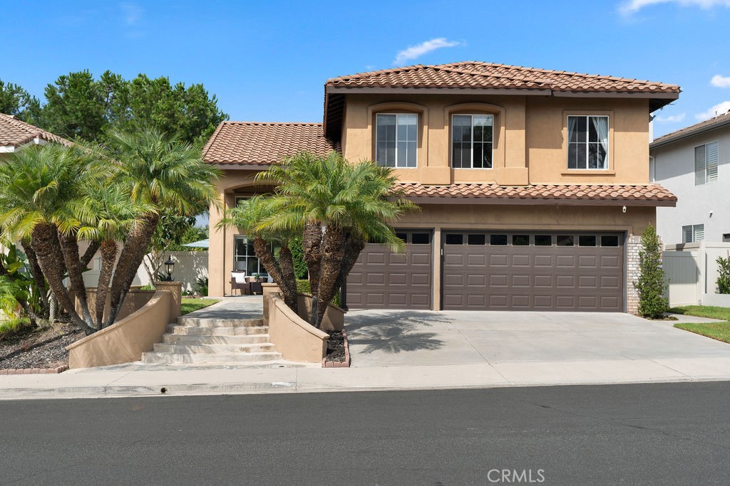 33 Coppercrest Property Photo 1