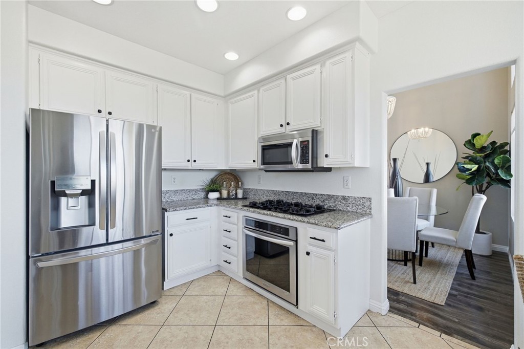 33 Coppercrest Property Photo 15