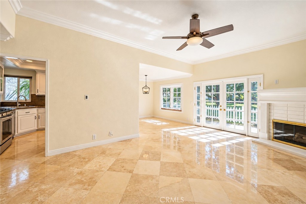 24298 Toledo Property Photo 9