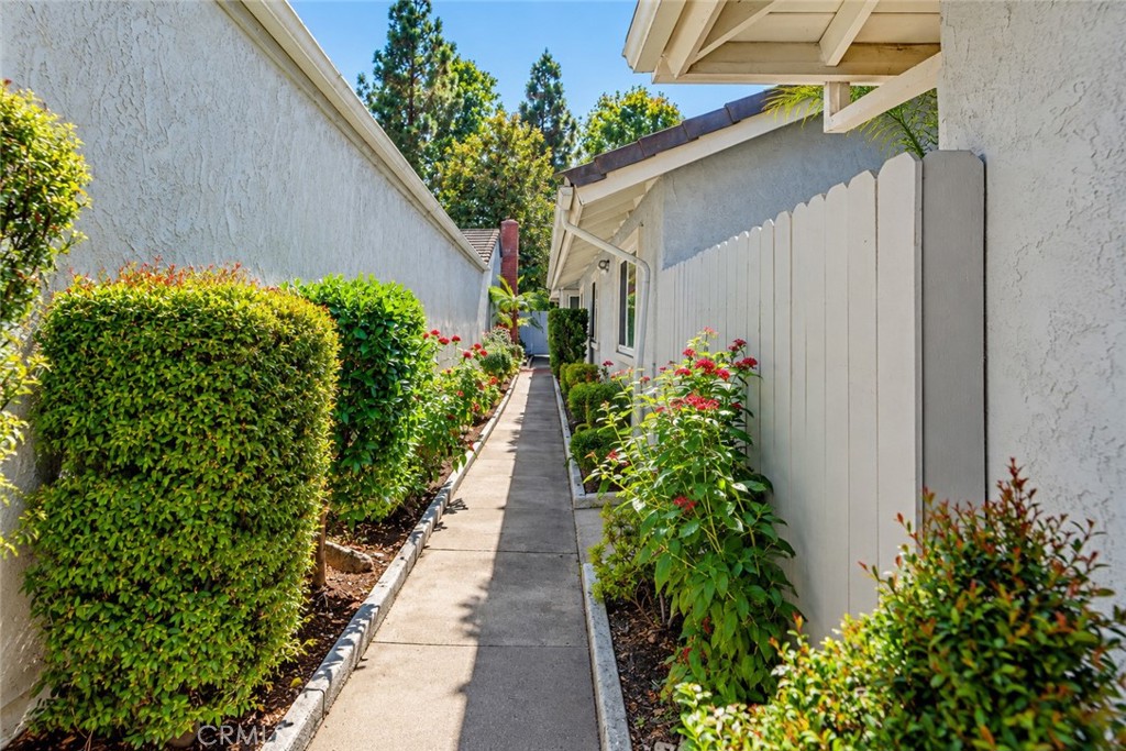 24298 Toledo Property Photo 16